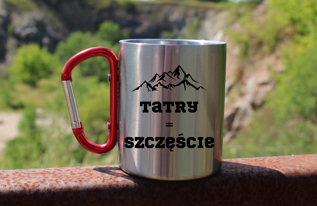 Kubek z czerwonym karabińczykiem i nadrukiem „Tatry = Szczęście” – trekking, góry #4
