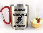 Kubek z czerwonym karabińczykiem i nadrukiem „Najlepszy rowerzysta na świecie” – dla rowerzysty #11