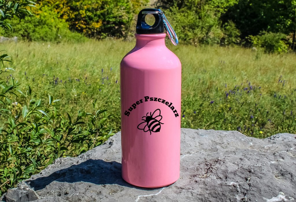 Butelka różowa 600 ml z nadrukiem „Super Pszczelarka” – pszczelarstwo #4