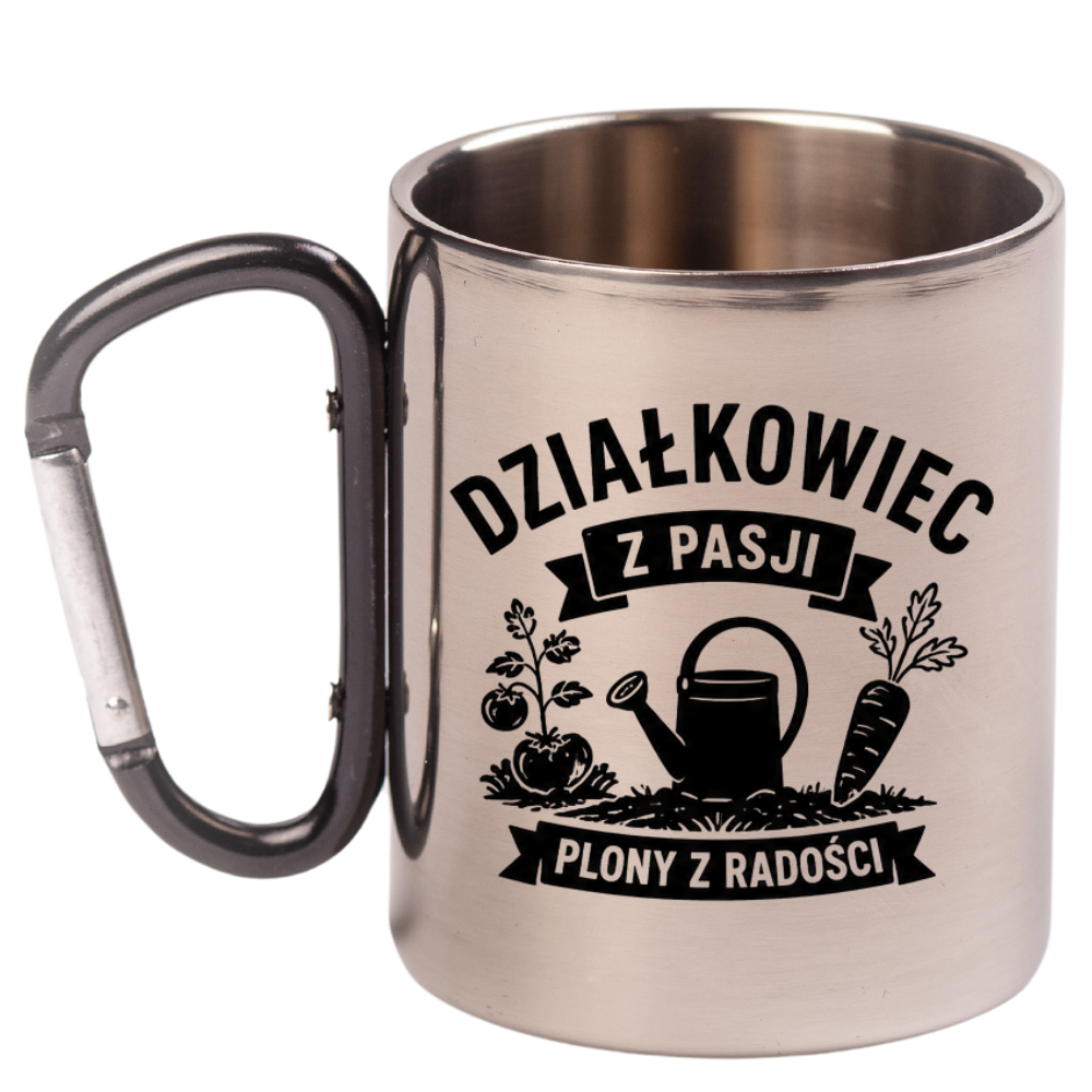 Kubek z czarnym karabińczykiem z nadrukiem "Działkowiec z pasji, plony z radości" - działka, ogród #1