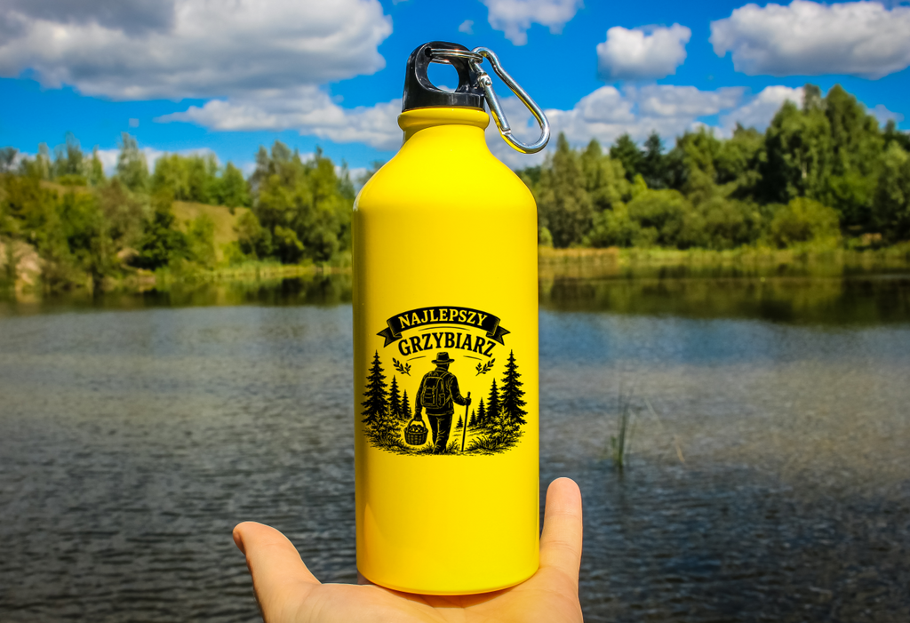 Butelka żółta 600 ml z nadrukiem „Najlepszy Grzybiarz” – na grzyby #4