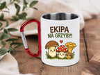 Kubek biały z czerwonym karabińczykiem „Ekipa na grzyby” –  #11