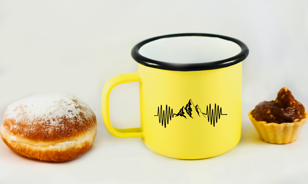 Kubek emaliowany żółty z grafiką górskie EKG, linia życia – góry #9