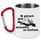 Kubek biały z czerwonym karabińczykiem, nadruk „W górach jest wszystko, co kocham” #1