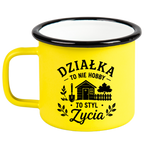 Kubek emaliowany żółty z nadrukiem „Działka to nie hobby, to styl życia” – działka, ogród #8